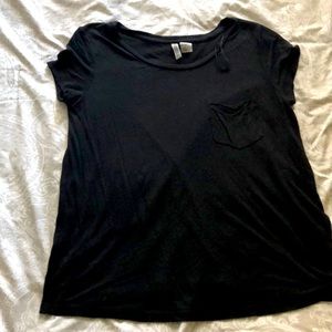 Basic H&M Tee